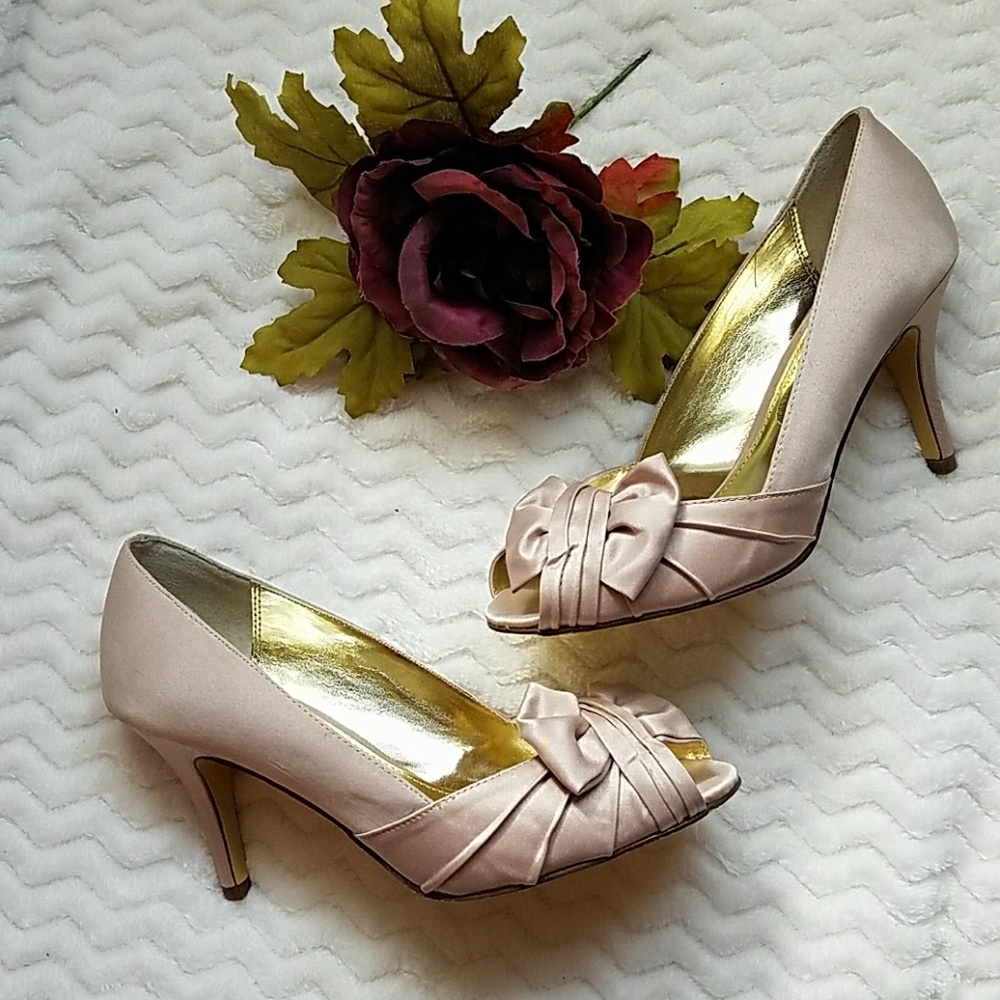 Mia Peep Toe Heels